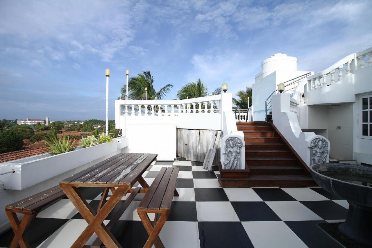 Royal Castle Hotel Negombo Exterior foto